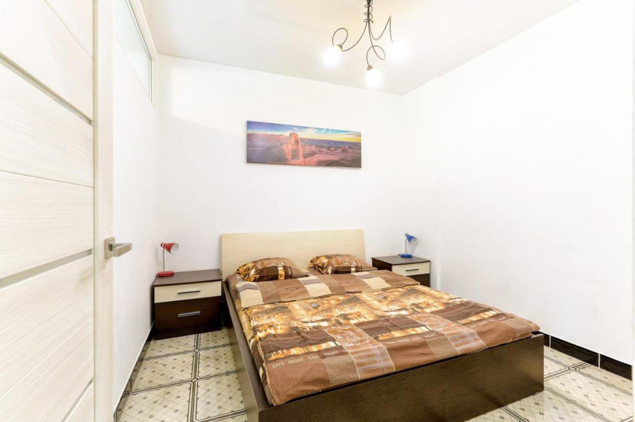 Apartment Zlata Minsk Bagian luar foto